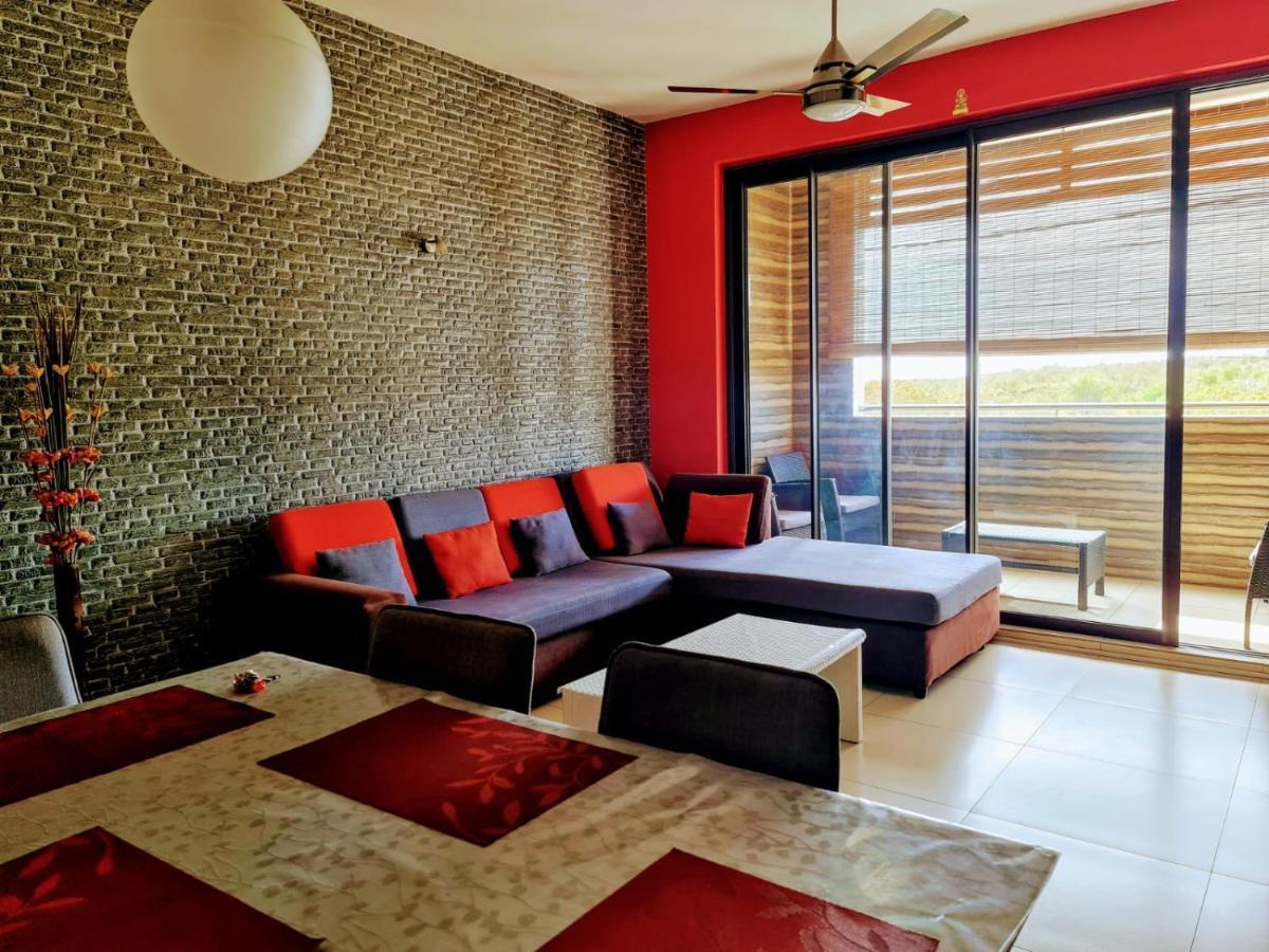 Flic En Flac Sea View Luxury 3 Bedroom Apartment ภายนอก รูปภาพ